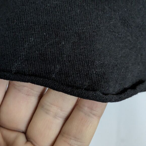 Rolling Stones Black T-Shirt Size M Graphic Logo Lips and Tongue Cotton Cropped - Picture 5 of 7